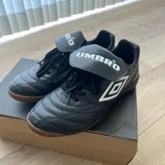 umbro スニーカーのサムネイル