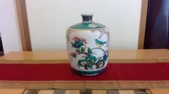 九谷焼　九谷秀幸　一輪挿し　花瓶　昭和レトロ　多色使いの花と鳥の陶器壺