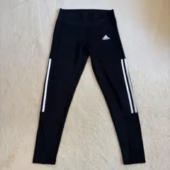 adidas ブラック ジャージパンツ