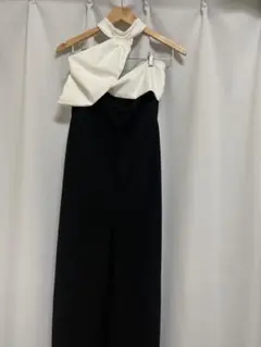 オフショルダーサロペット ホワイト×ブラック