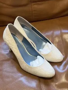 【箱付き】BENIR オフホワイトアイボリー、花柄レースパンプス7cm