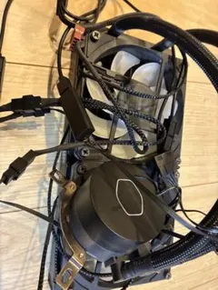 쿨러 마스터 수냉식 CPU 쿨러 본체