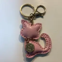 猫型ピンクレザー風キーホルダー