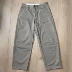 UNIQLO U ワイドフィットチノ ベージュ W82のサムネイル