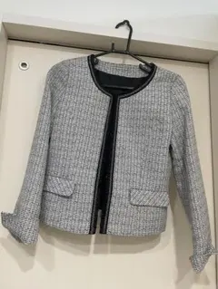 ノーカラーツイードジャケット　セレモニー