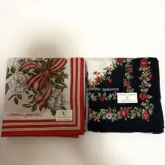 valentino garavani 花柄ハンカチ 2点セットのサムネイル