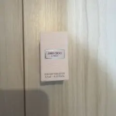 値下げ❗️ジミーチュウ オードトワレ EDT 4.5ml ミニ 香水 レディースのサムネイル