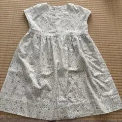 花柄ノースリーブワンピース