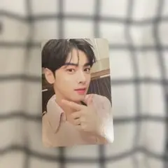 2026年最新】astro チャウヌ ポラロイドの人気アイテム - メルカリ