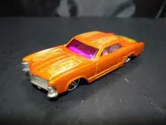 Item thumbnail for item 348aaaca-c5c5-4429-9d30-34996997124a