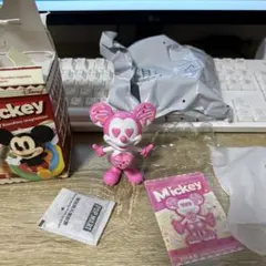 【新品】POPMART ポップマート　ミッキー　ディズニー　ホワイトチョコレート