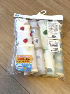 新品試着のみ⭐︎子供用エプロン4枚セット
