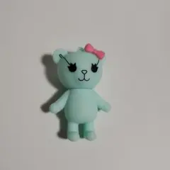 Samantha Thavasaくま型 USBメモリキ