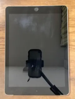 Item thumbnail for item 97aad9f2-2cfa-449b-a6c3-50d78d8e30bf