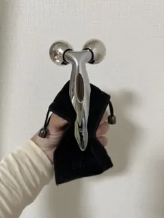 ReFa 美顔器 シルバー 専用ケース付き - メルカリ