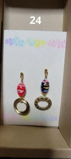 カラフルストライプビーズのピアス