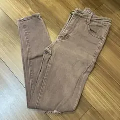 Item thumbnail for item 3149adea-4b32-4f11-9406-eb1b2f6b898d