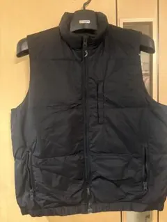 GAP ブラック ダウンベスト Lサイズ