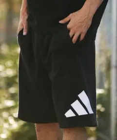 新品　adidas ショートパンツ ブラック XL　KRG05のサムネイル