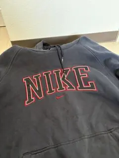 NIKE ダークグレー フード付きパーカー