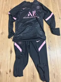 Item thumbnail for item e06dbcba-3df4-44f0-b124-367c7387ca2e