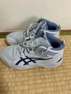 asics バスケットボールシューズ ホワイト ブルーのサムネイル