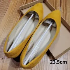 パンプス　ベロア調　マスタード　23.5cmのサムネイル