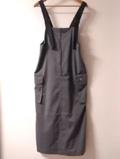 Dickies グレー サスペンダースカート