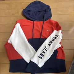 TOMMY JEANS フード付きパーカー