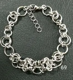 Item thumbnail for item 86a4665d-e88e-4947-8107-e362dc5ff712