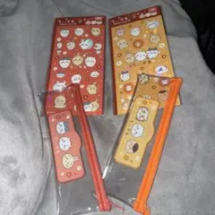 ちいかわ　キラキラシール4 ペンポーチ　キャンドゥ