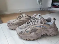 FILA イントレーション ライト　スニーカー　25cm