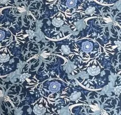 綿100生地　ウィリアムモリス柄　W145cm Ｈ200㎝