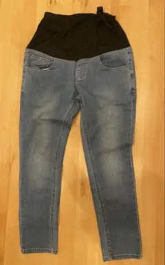 Item thumbnail for item e9a4ec06-bd5c-4a84-acfd-2f7a758d551c