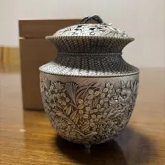 銘栄 香炉 透かし花柄 台座付き - メルカリ