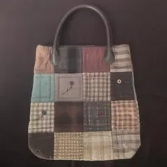 パッチワーク　ハンドメイド 　ハンドバッグ