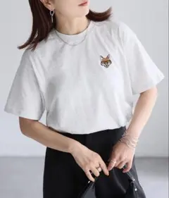 めがねキツネ胸刺繍半袖Tシャツ オートミール グレー　FREE 即購入okのサムネイル