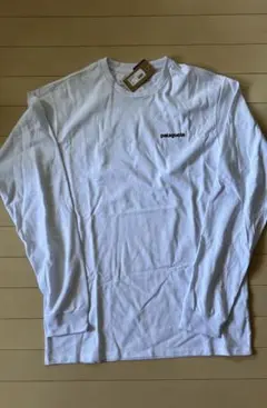 patagonia 長袖Tシャツ Sサイズ ホワイト