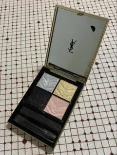 イブサンローラン　アイシャドウパレット