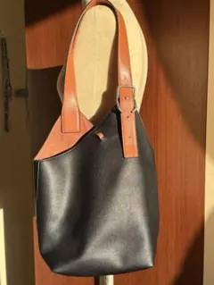 MAISON BREEZE 合成皮革 ブラック/ブラウン ショルダーバッグ