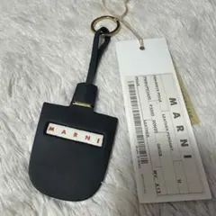 新品未使用 MARNI マルニ バッグチャーム キーホルダーのサムネイル