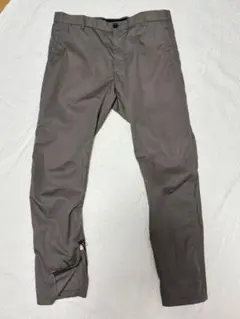 美品　LANVIN ルーマニア製　ジップボトムのサムネイル
