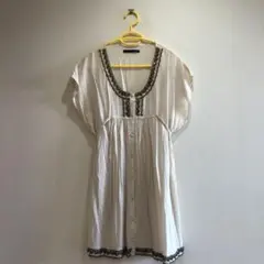 レディース　ワンピース　ビーズ