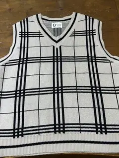 チェック柄ニットベスト Vネック ノースリーブ メンズ、レディース可