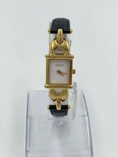 良品 GUCCIグッチ レディース腕時計ホワイト6800Lブレスレット