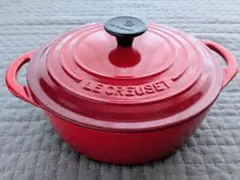 LE CREUSET ル・クルーゼ ホーロー鍋 30cm チェリーレッド - メルカリ