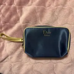 Item thumbnail for item af80fbc6-b9f0-4ebc-afa6-f3739a40538b