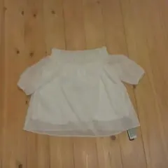 セシルマクビー新品オフショルダーホワイトMサイズ