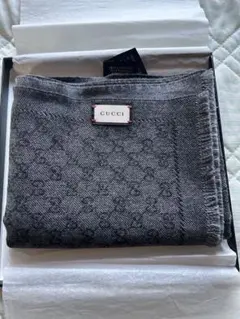 GUCCI GGロゴ リバーシブル マフラー - メルカリ
