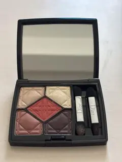 Dior サンククルール　アイシャドウパレット 5色入り